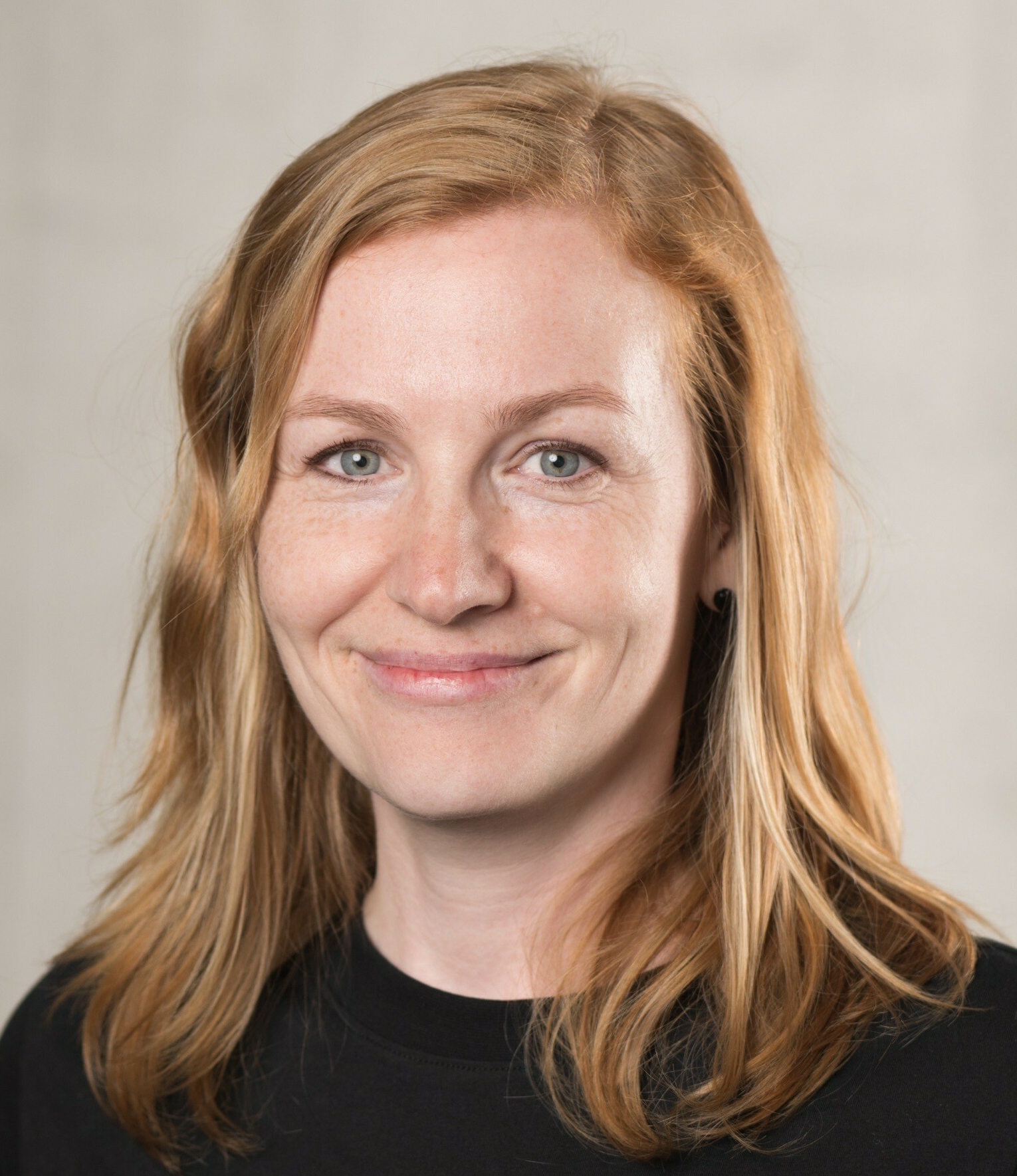 Carolin Fleck portrait